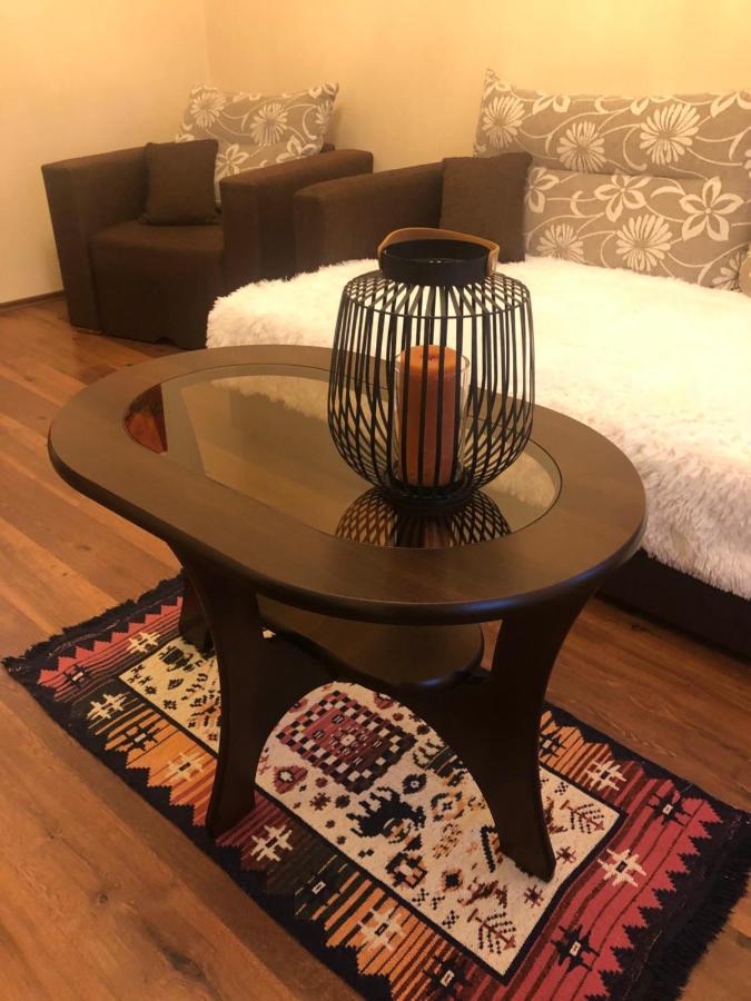 Byt S Krasnou Vyhlidkou Na Hotel Imperial كارلوفي فاري المظهر الخارجي الصورة