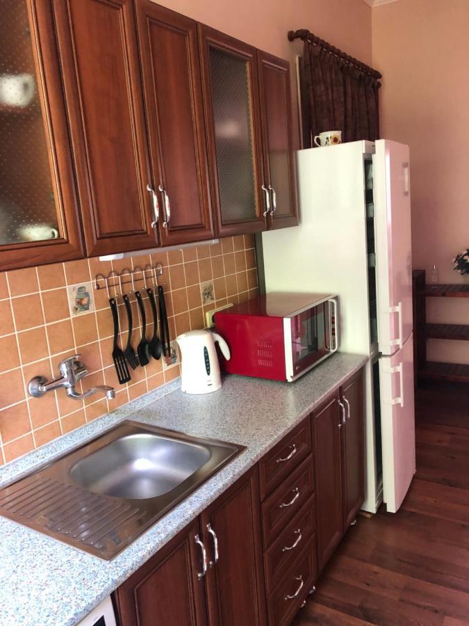 Byt S Krasnou Vyhlidkou Na Hotel Imperial كارلوفي فاري المظهر الخارجي الصورة